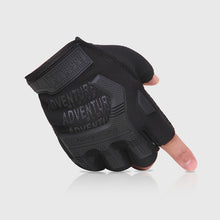Load image into Gallery viewer, Camo Fingerless Glove